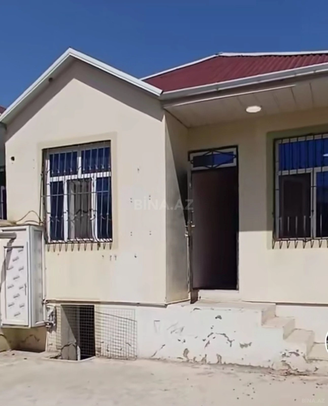 Satılır 3 otaqlı həyət evi 46.7 m²