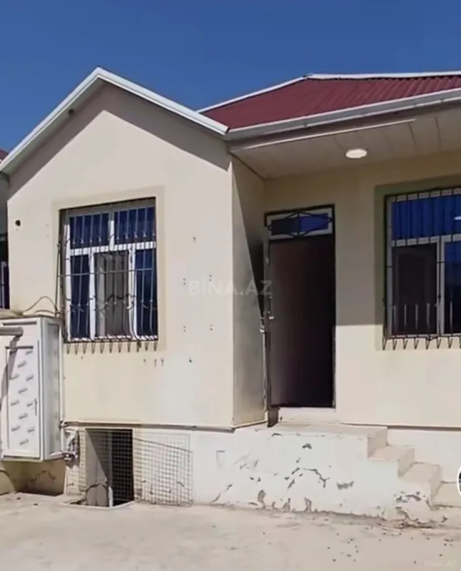 Satılır 3 otaqlı həyət evi 46.7 m²