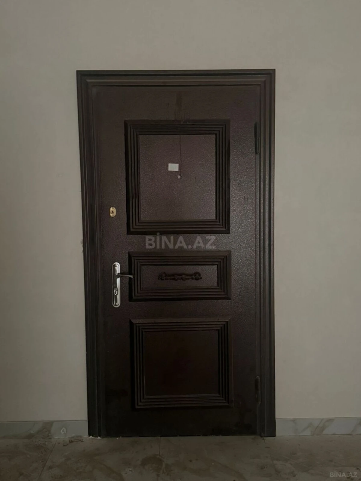 Satılır 2 otaqlı mənzil 85 m²