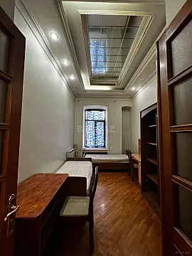 Kirayə verilir 2 otaqlı mənzil 88 m²