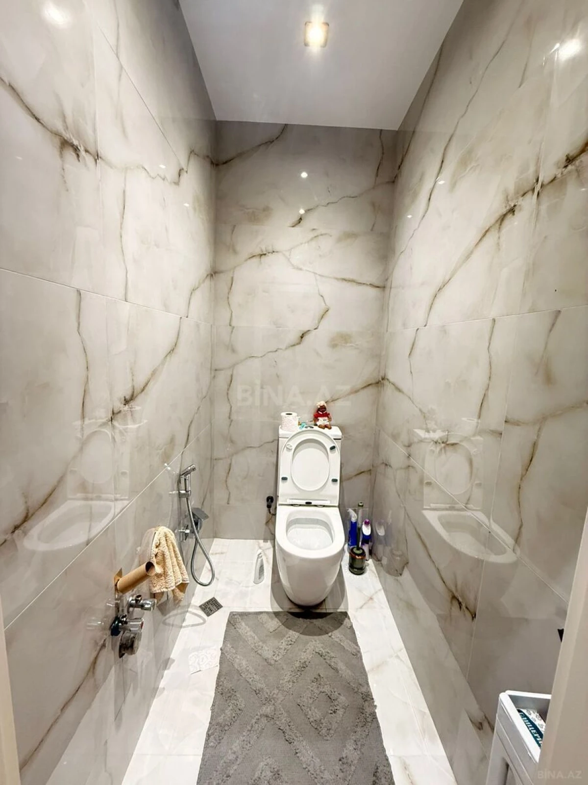 Kirayə verilir 3 otaqlı mənzil 107 m²