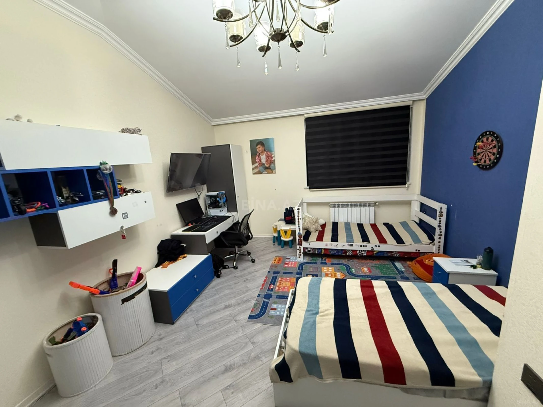 Satılır 6 otaqlı mənzil 250 m²