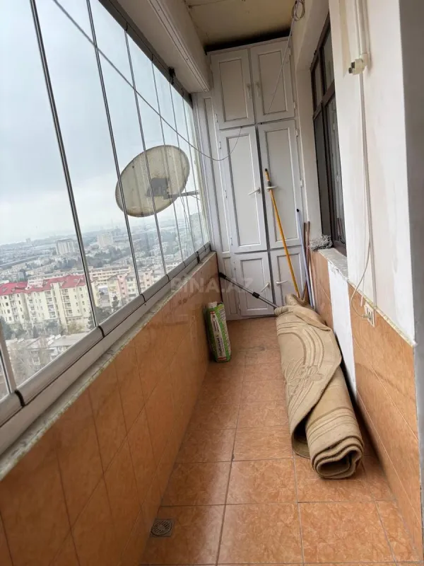 Kirayə verilir 2 otaqlı mənzil 85 m²