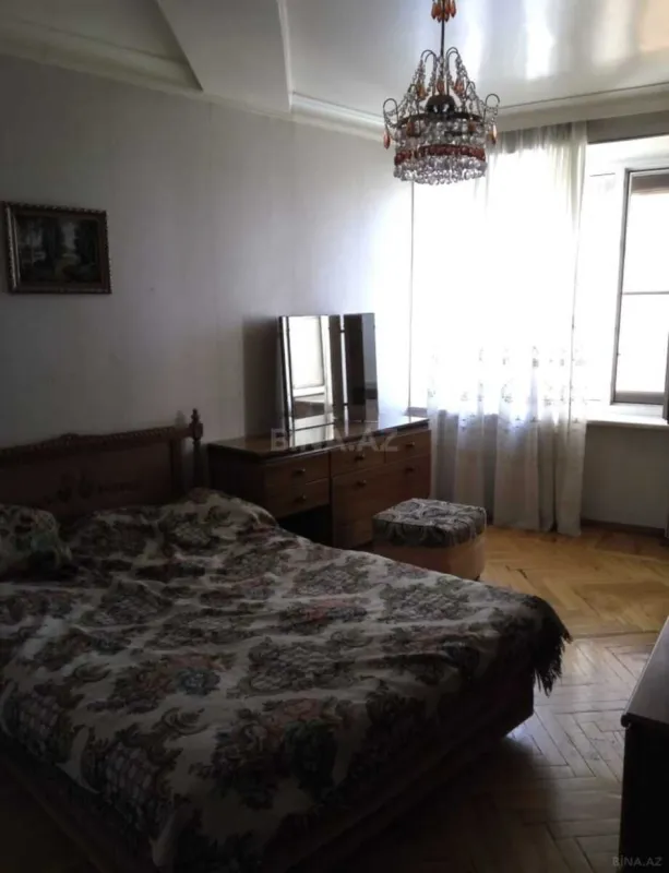 Satılır 3 otaqlı mənzil 65 m²