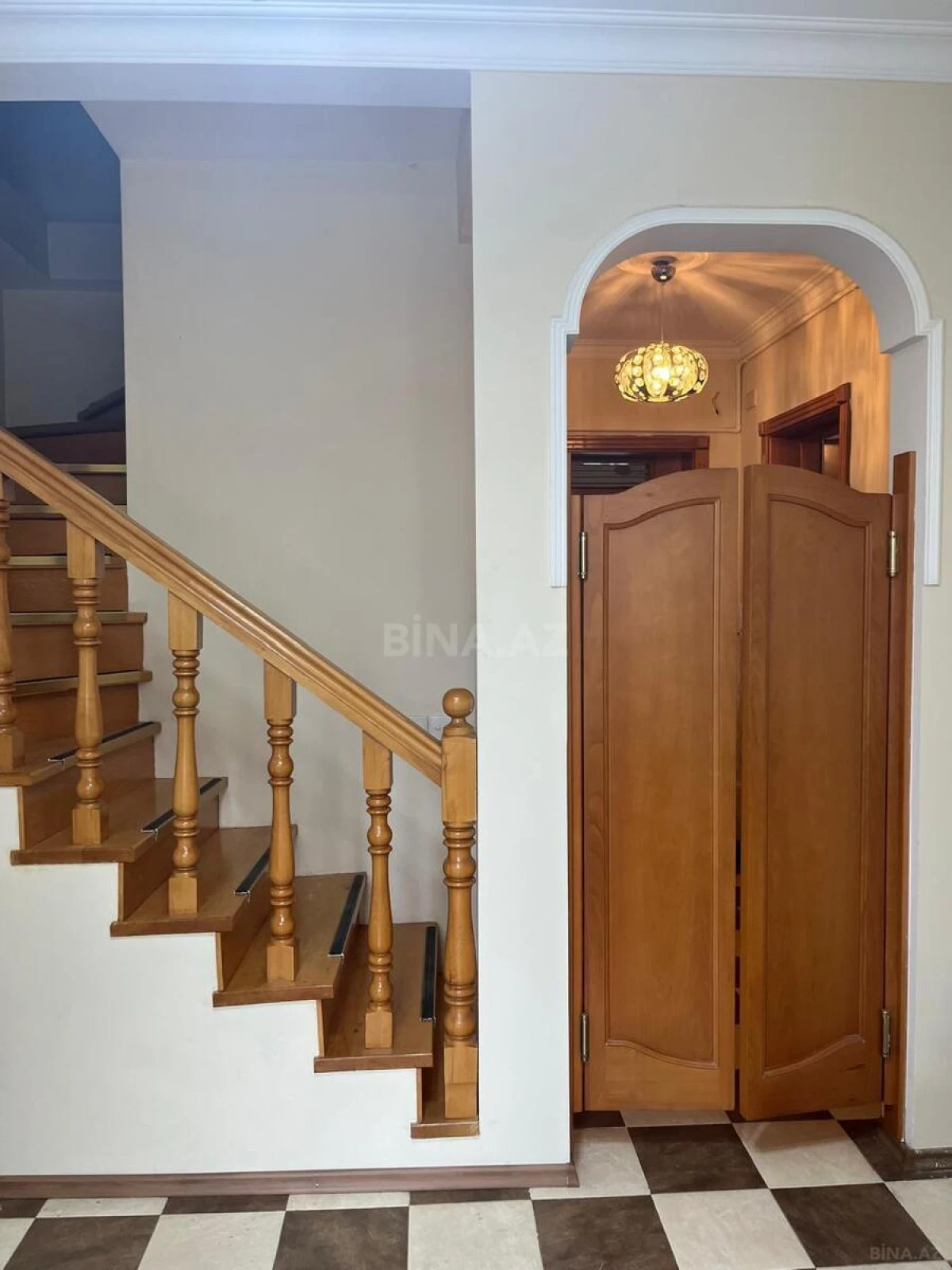 Kirayə verilir 3 otaqlı mənzil 100 m²