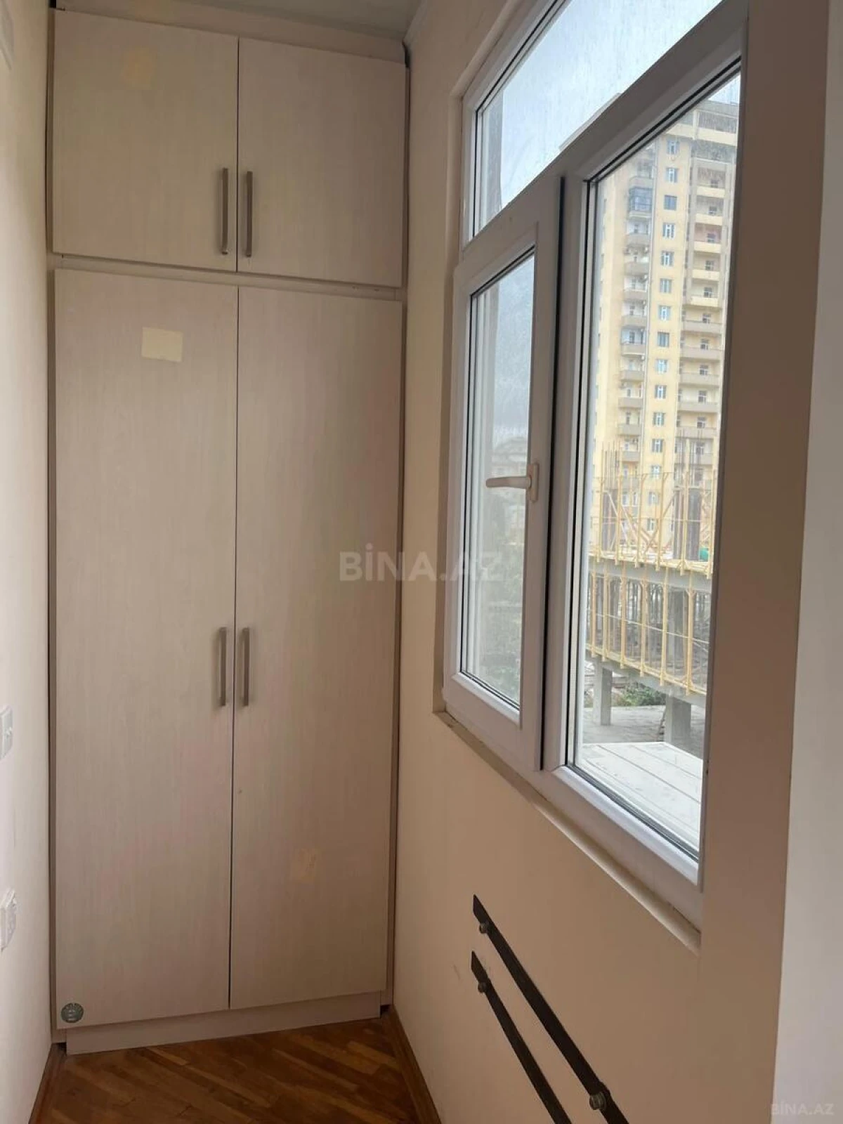 Kirayə verilir 3 otaqlı mənzil 100 m²