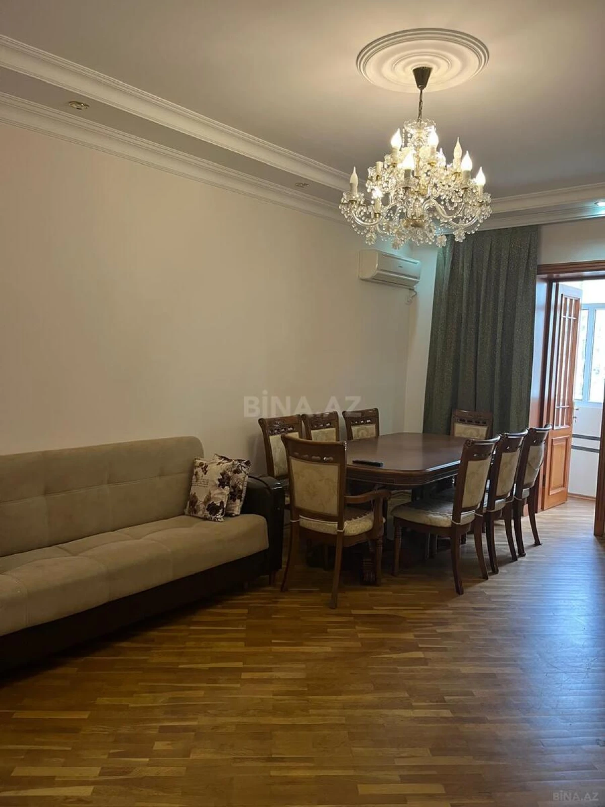 Kirayə verilir 3 otaqlı mənzil 100 m²