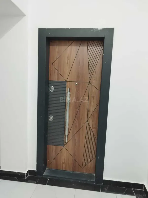 Satılır 3 otaqlı mənzil 104 m²