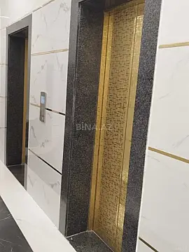 Satılır 3 otaqlı mənzil 104 m²