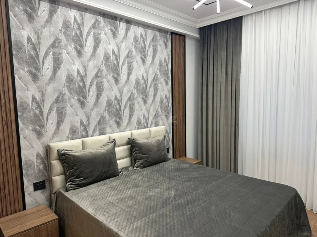Kirayə verilir 2 otaqlı mənzil 70 m²