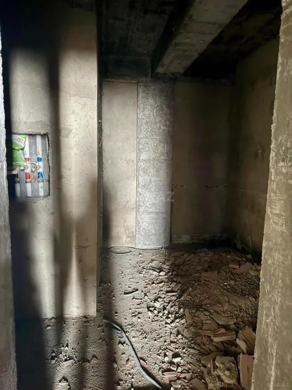 Satılır 2 otaqlı mənzil 61.7 m²