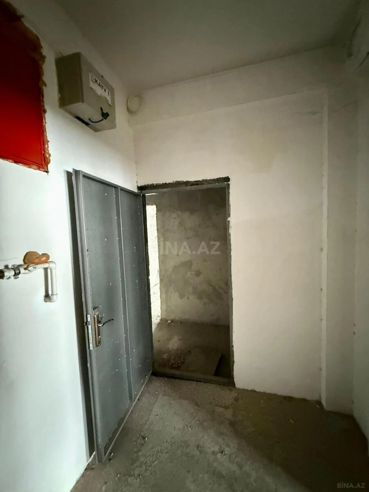 Satılır 2 otaqlı mənzil 61.7 m²