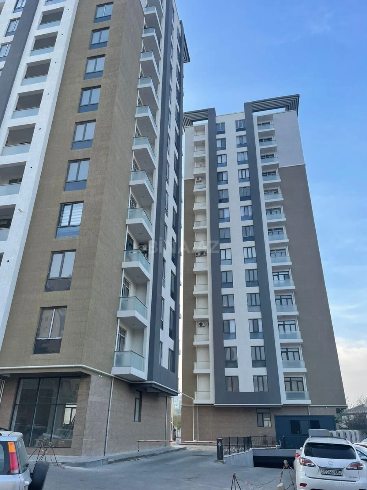 Satılır 3 otaqlı mənzil 100 m²