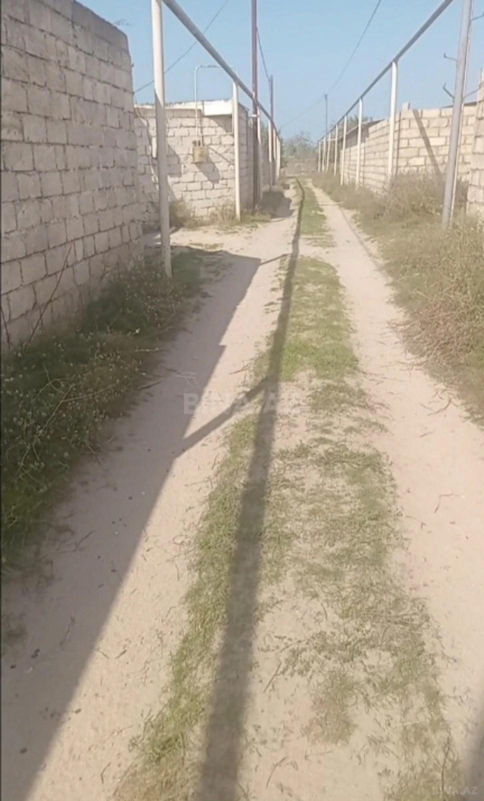 Satılır torpaq sahəsi 12 m²