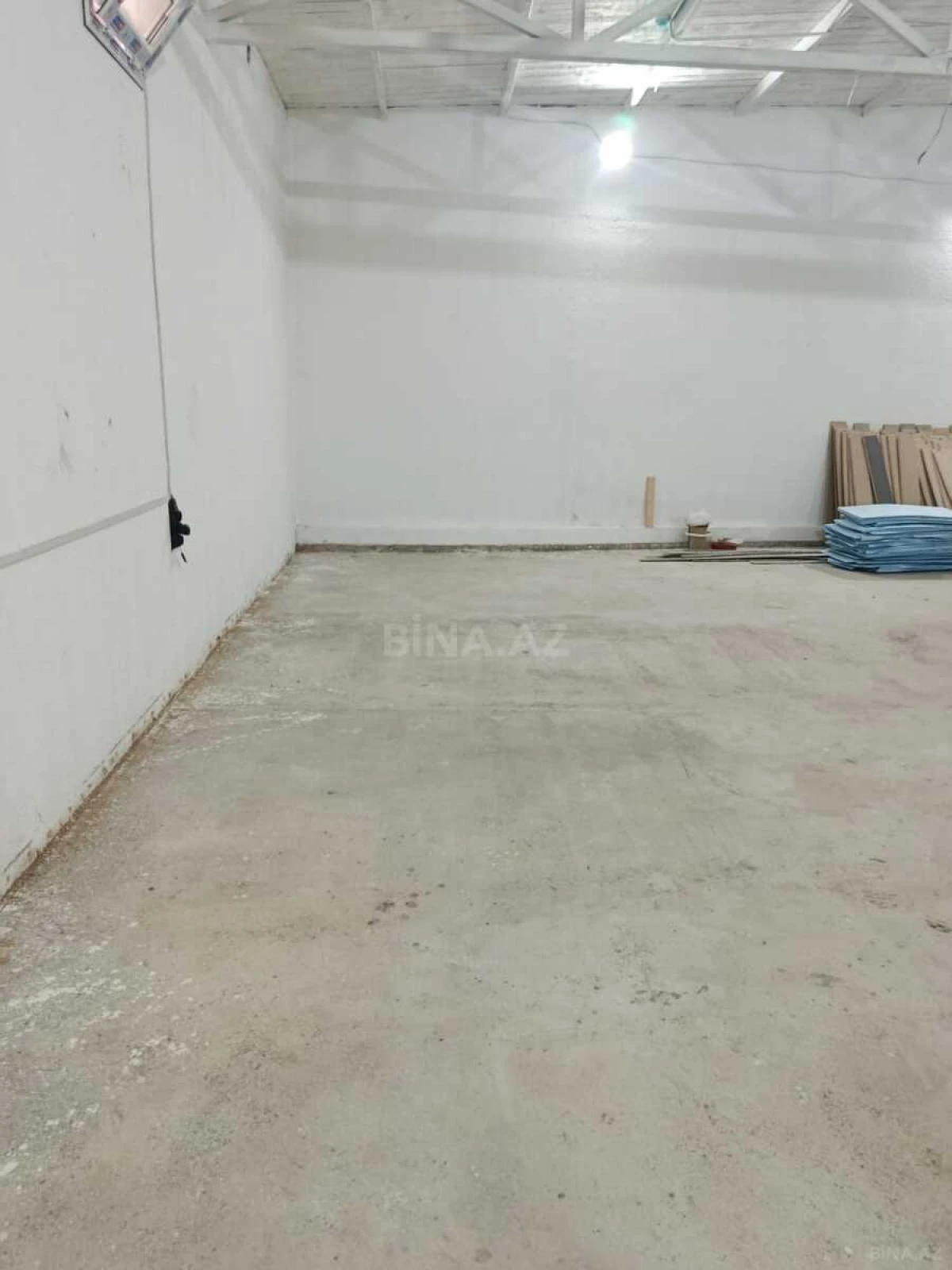 Kirayə verilir obyekt 135 m²