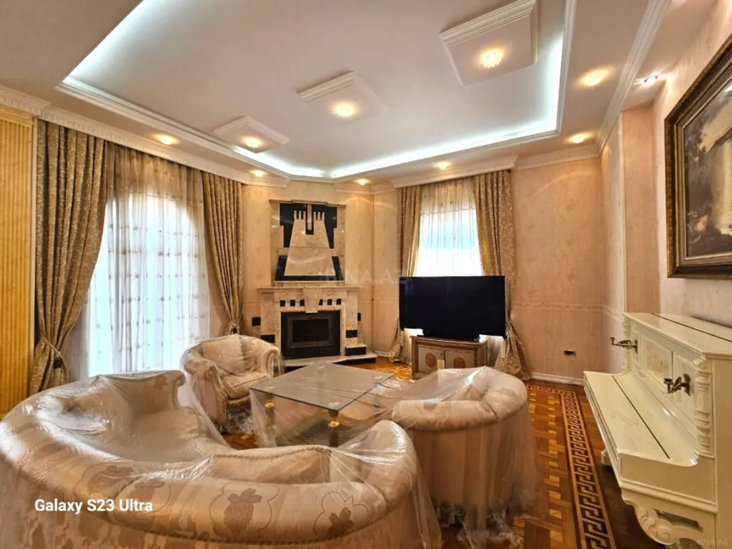 Satılır 5 otaqlı mənzil 510 m²