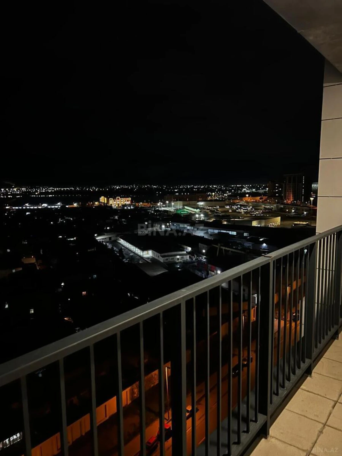 Kirayə verilir 2 otaqlı mənzil 71.5 m²