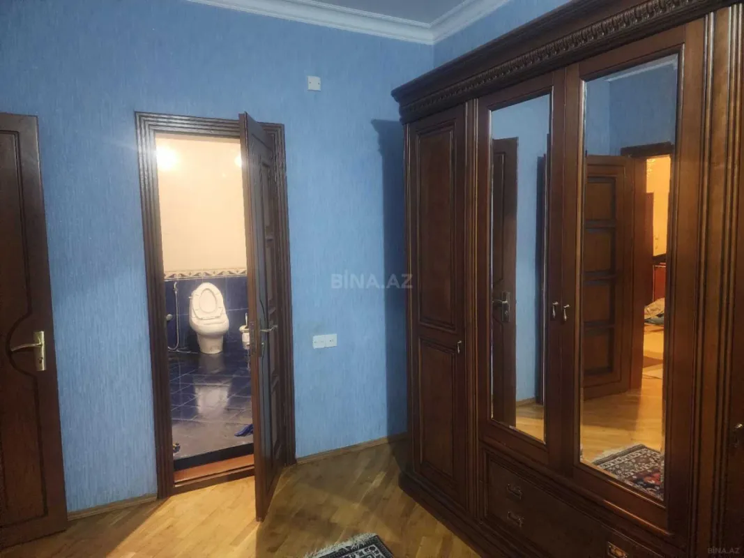 Satılır 3 otaqlı mənzil 170 m²