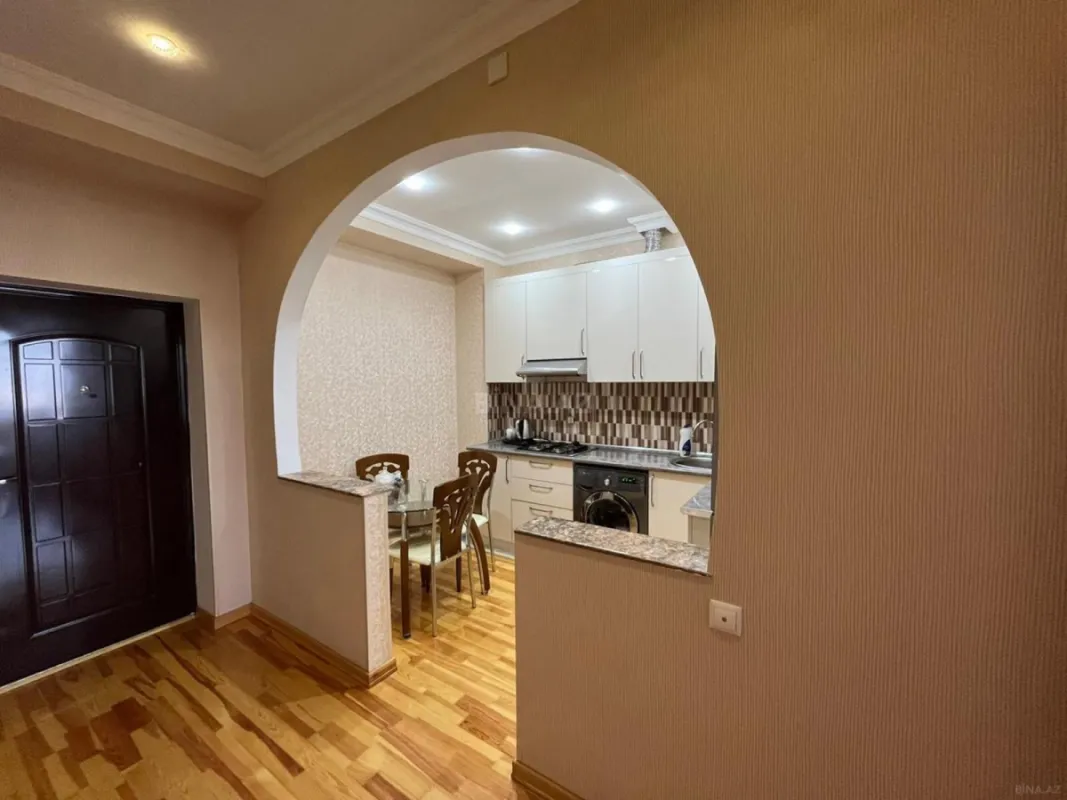 Kirayə verilir 2 otaqlı mənzil 55 m²