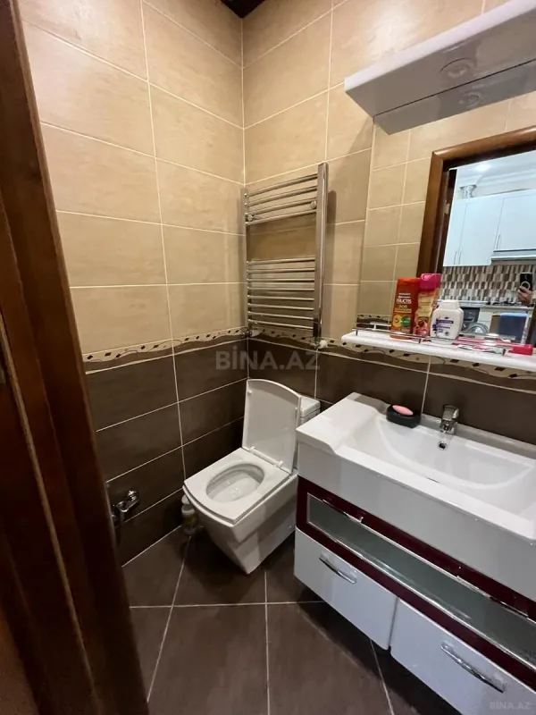 Kirayə verilir 2 otaqlı mənzil 55 m²
