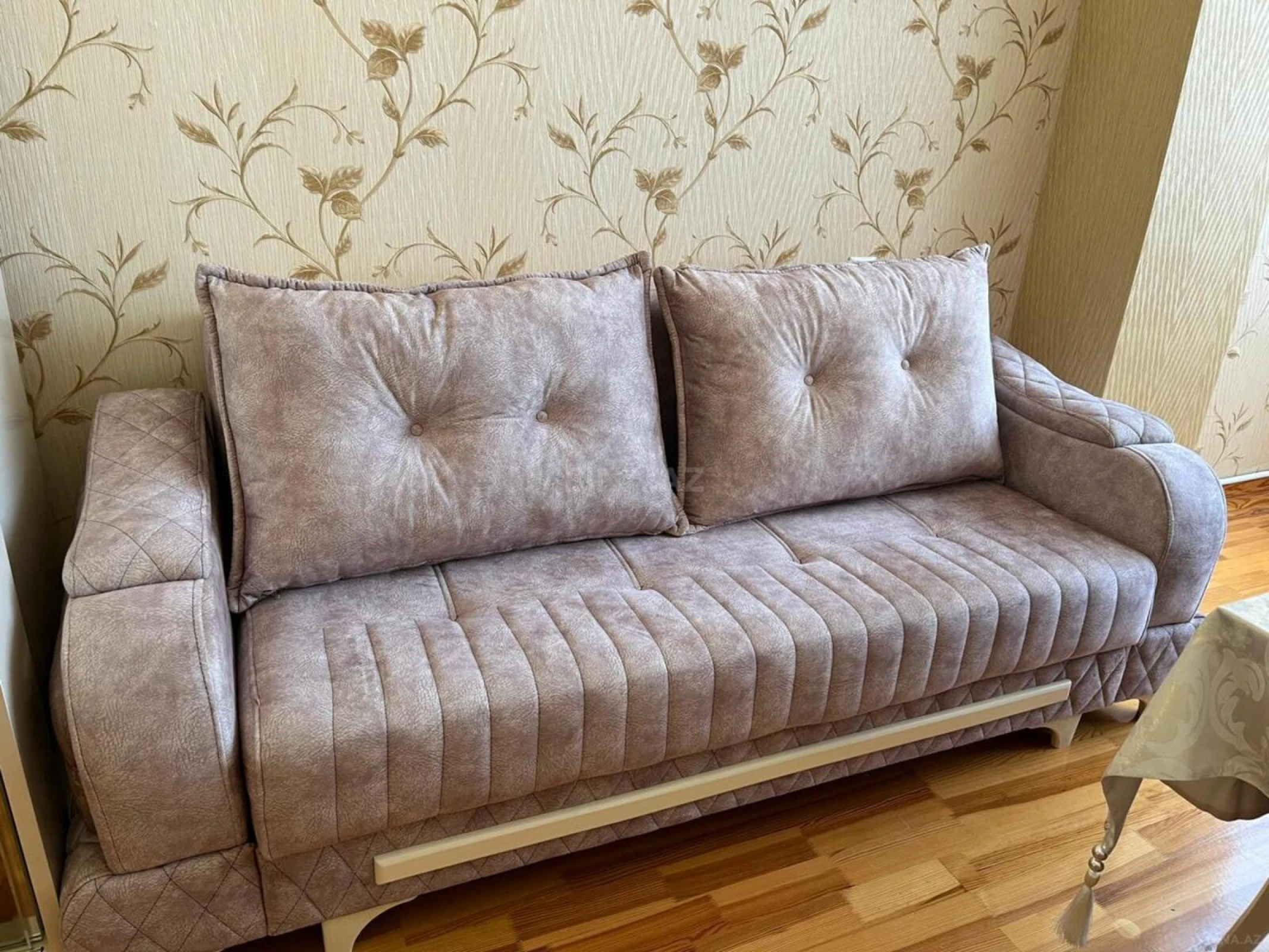 Kirayə verilir 2 otaqlı mənzil 55 m²