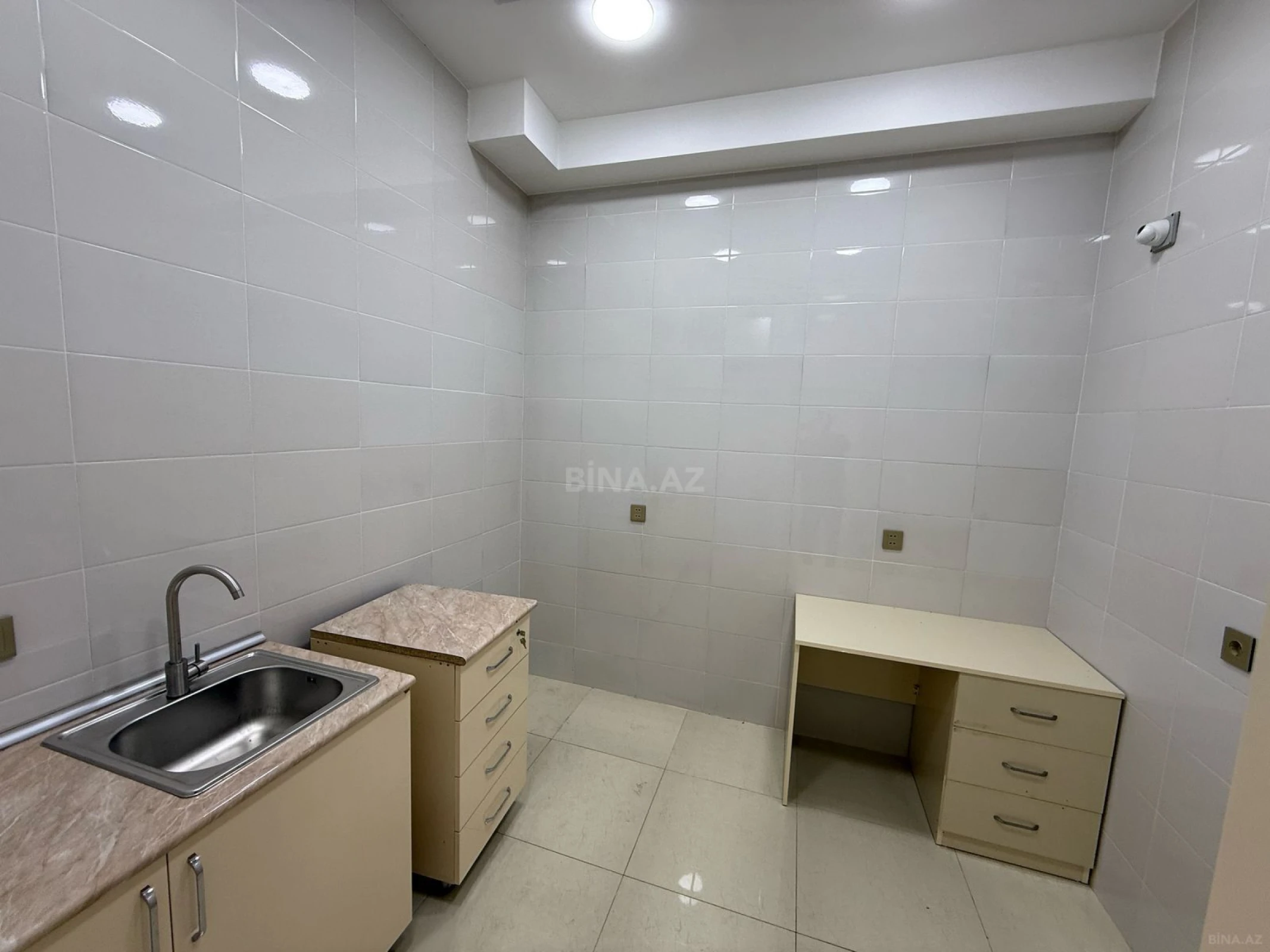 Kirayə verilir obyekt 170 m²