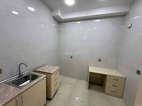 Kirayə verilir obyekt 170 m²