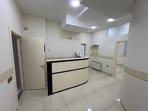Kirayə verilir obyekt 170 m² — Bakı, Nizami 170.00 m²