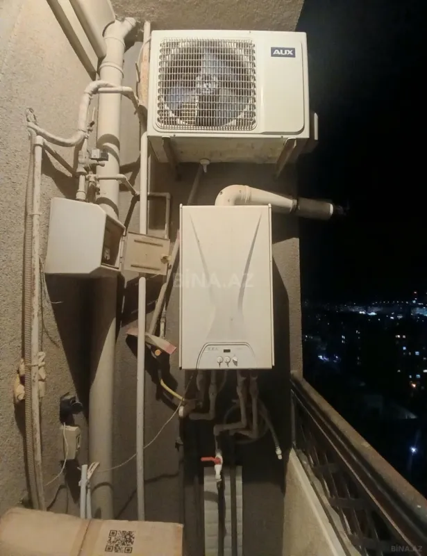 Satılır 2 otaqlı mənzil 63 m²