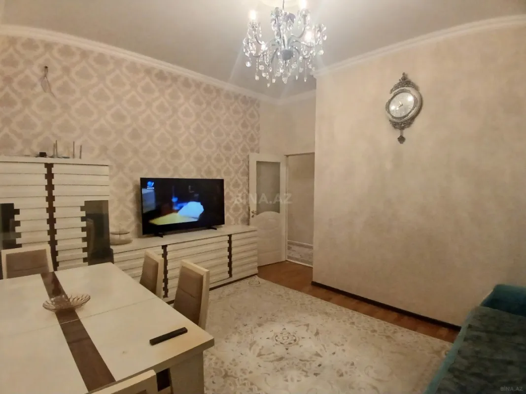 Satılır 2 otaqlı mənzil 63 m²