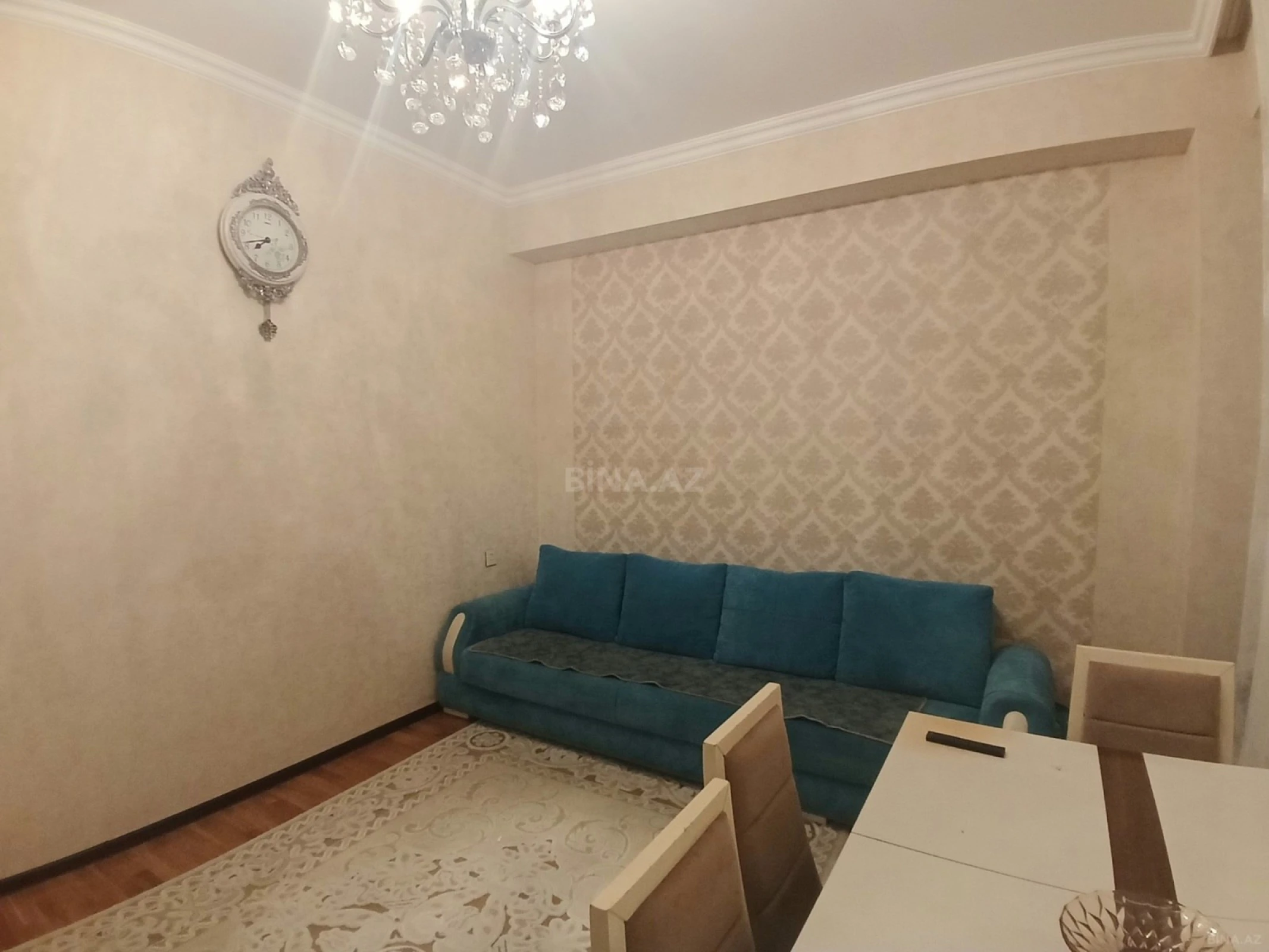 Satılır 2 otaqlı mənzil 63 m²