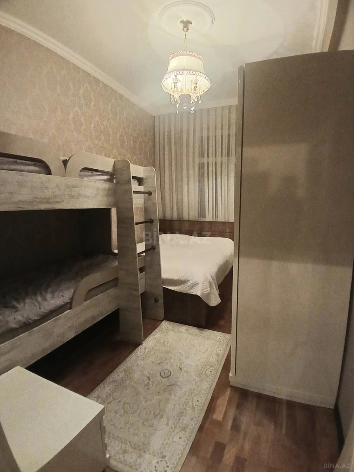 Satılır 2 otaqlı mənzil 63 m²