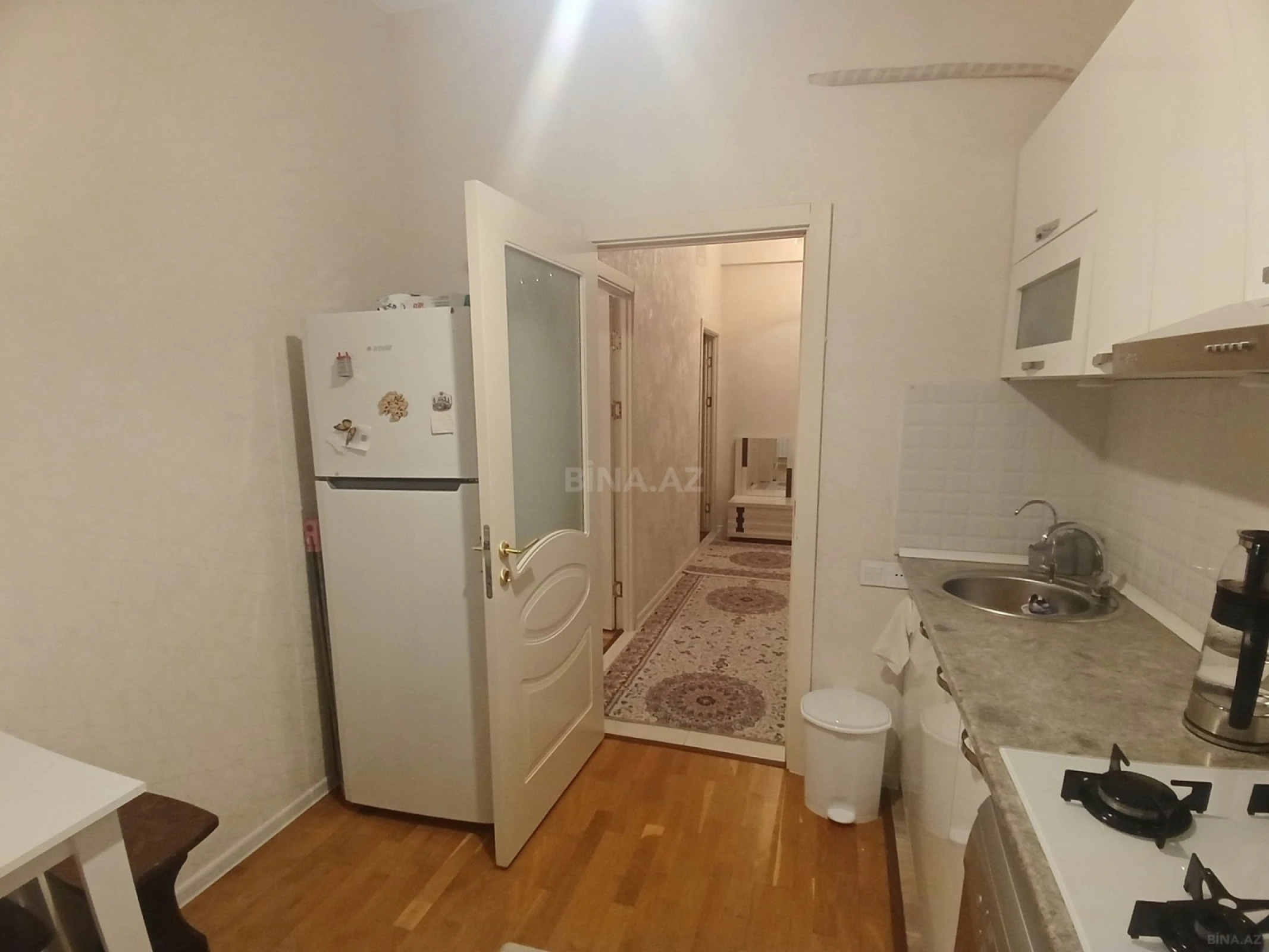 Satılır 2 otaqlı mənzil 63 m²