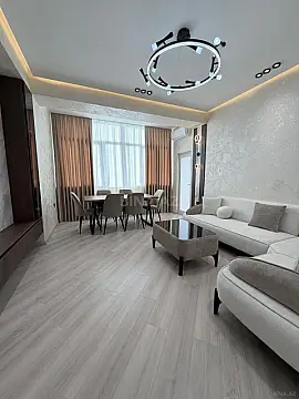Satılır 2 otaqlı mənzil 80 m²