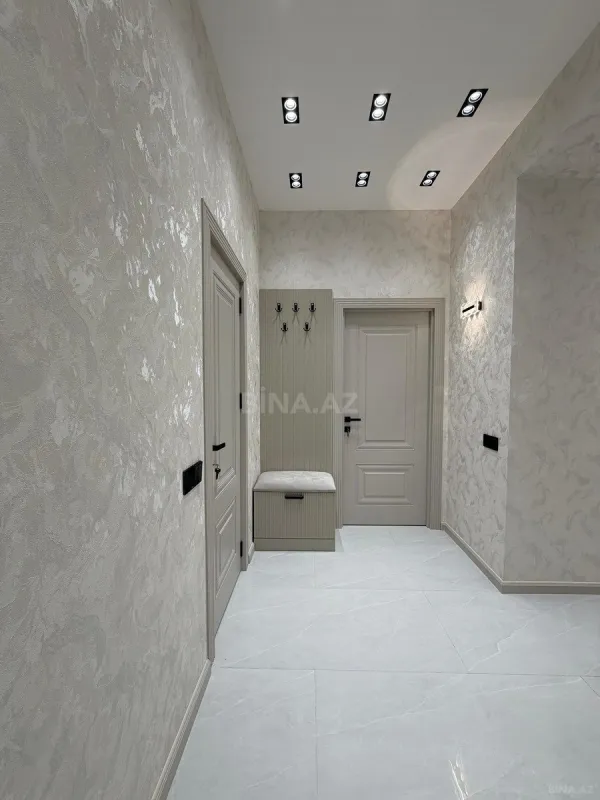 Satılır 2 otaqlı mənzil 80 m²