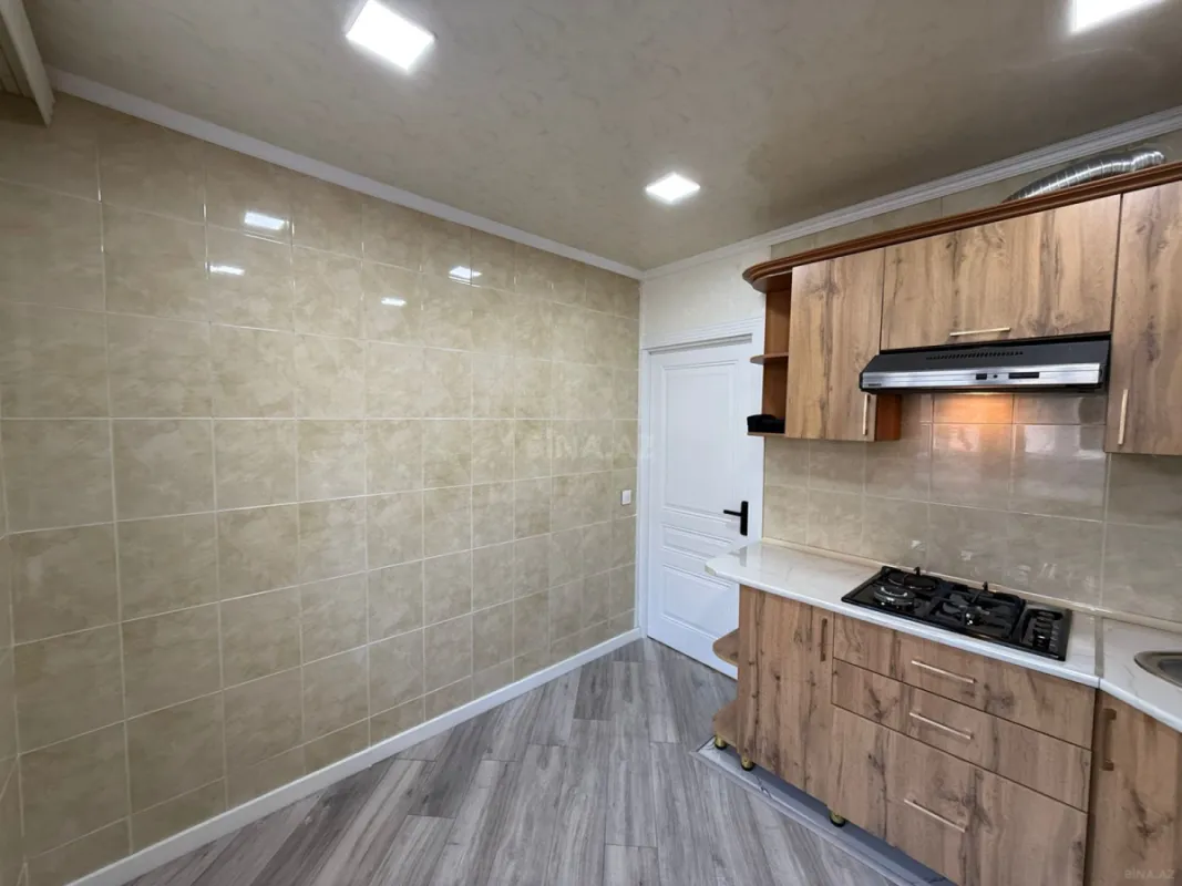 Satılır 4 otaqlı mənzil 100 m²