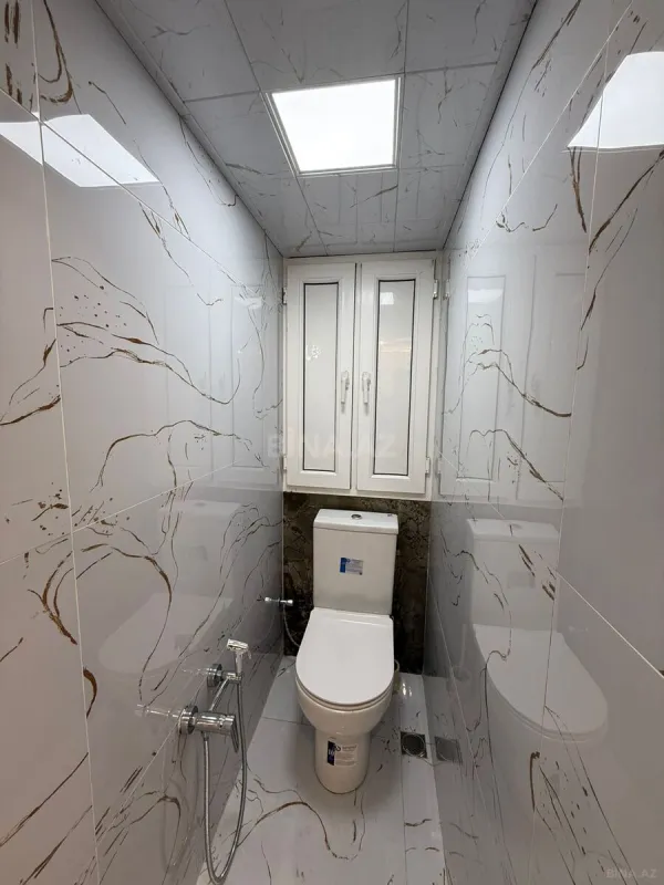 Satılır 4 otaqlı mənzil 100 m²