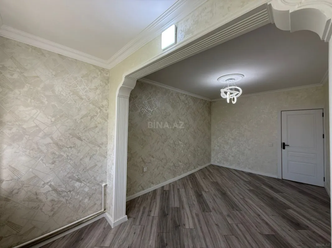 Satılır 4 otaqlı mənzil 100 m²