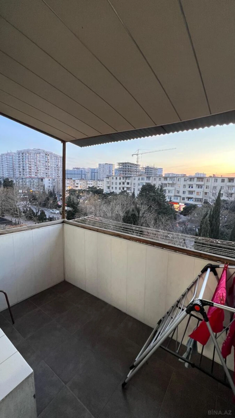 Kirayə verilir 3 otaqlı mənzil 87 m²