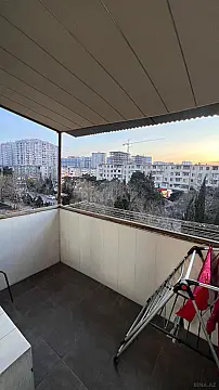 Kirayə verilir 3 otaqlı mənzil 87 m²