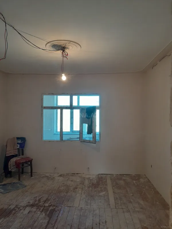 Satılır 3 otaqlı mənzil 74 m²