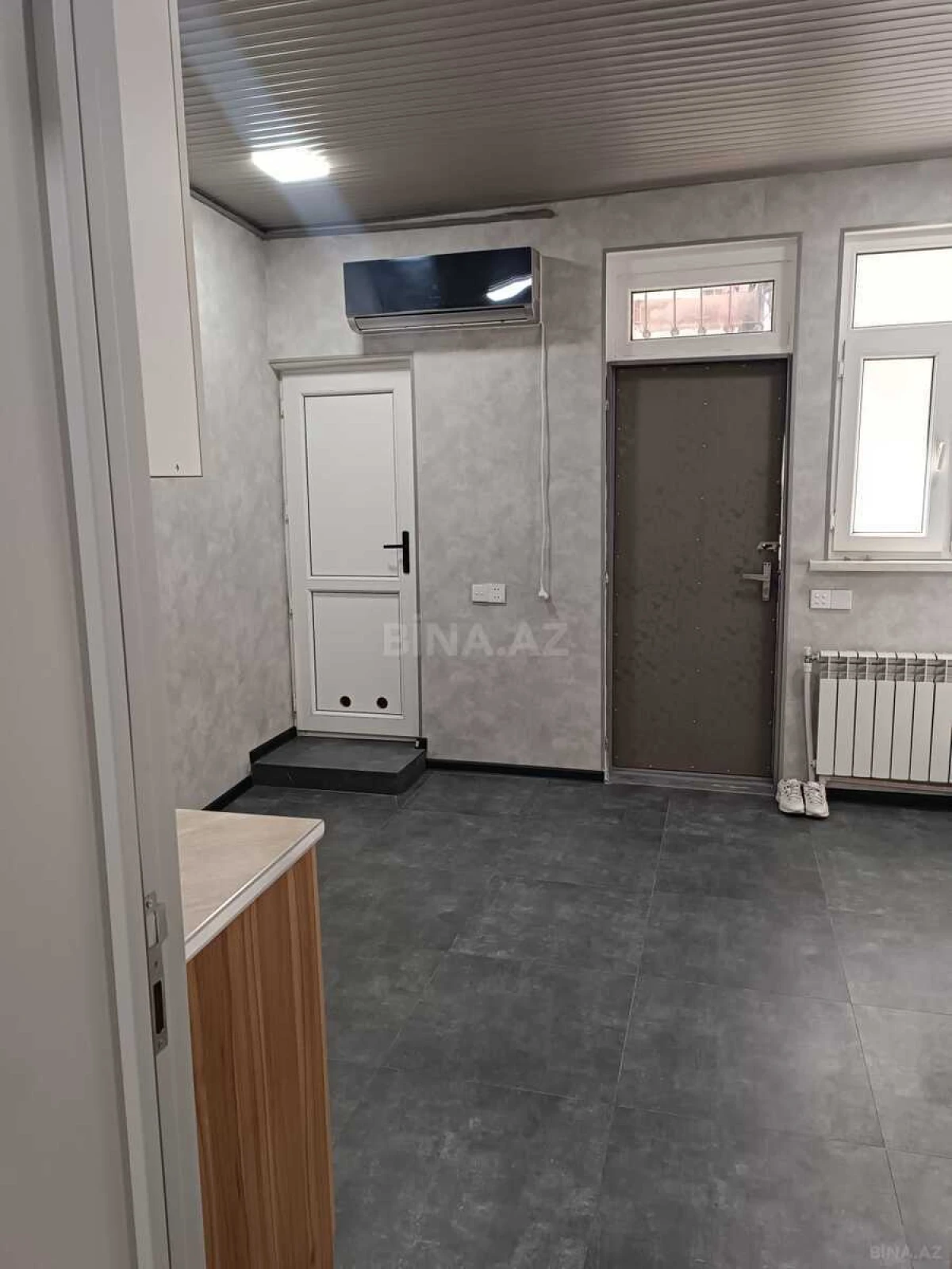 Satılır 1 otaqlı mənzil 55 m²