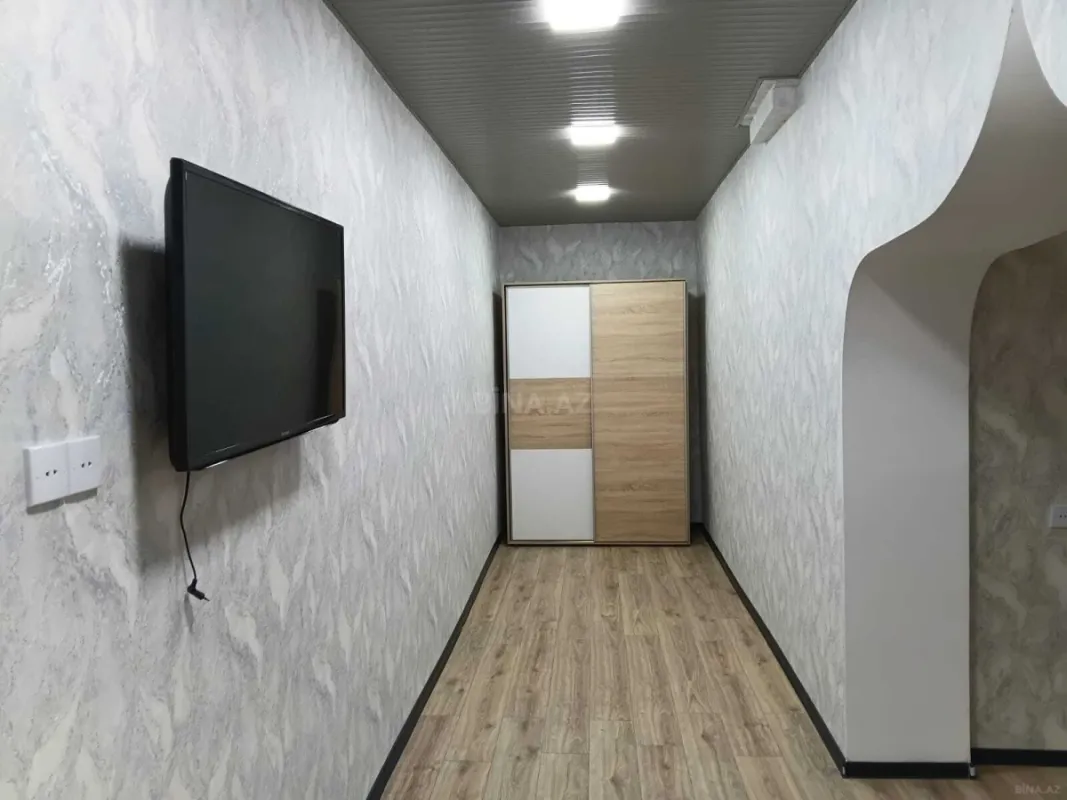 Satılır 1 otaqlı mənzil 55 m²