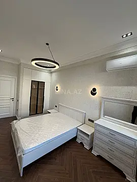 Kirayə verilir 2 otaqlı mənzil 68 m²