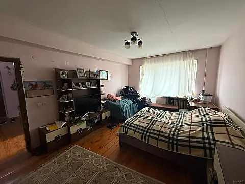 Satılır 3 otaqlı mənzil 95 m²