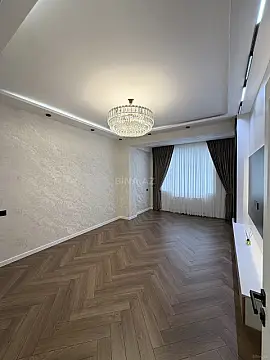 Satılır 3 otaqlı mənzil 105 m²