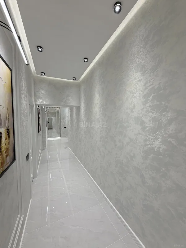 Satılır 3 otaqlı mənzil 105 m²