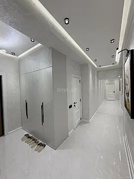 Satılır 3 otaqlı mənzil 105 m²