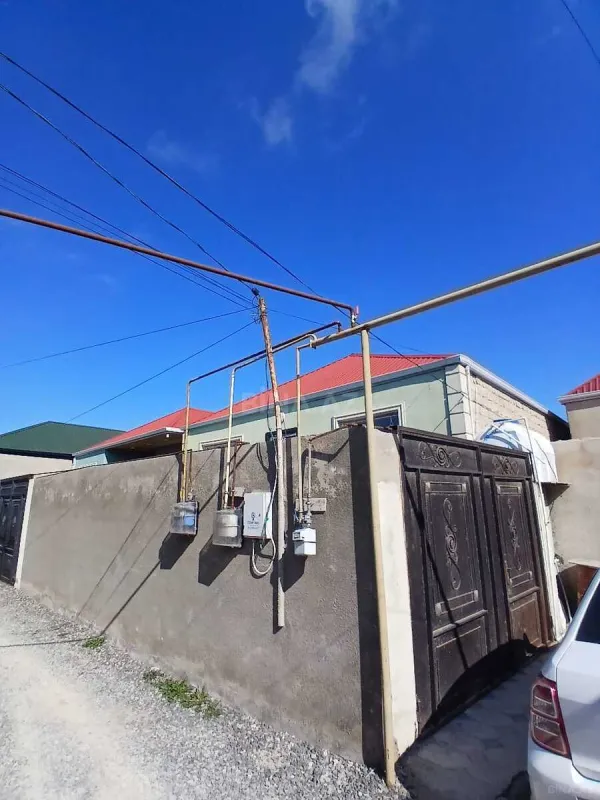 Satılır 3 otaqlı həyət evi 80 m²