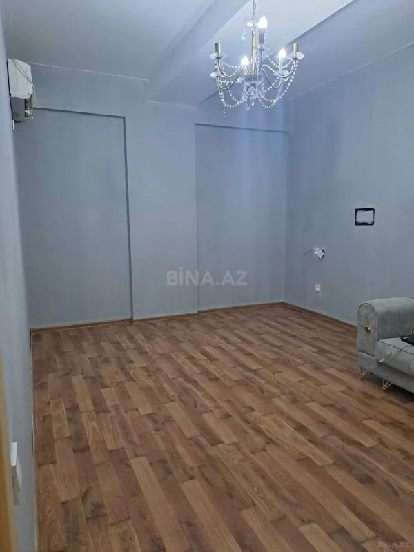 Kirayə verilir 2 otaqlı mənzil 76 m²
